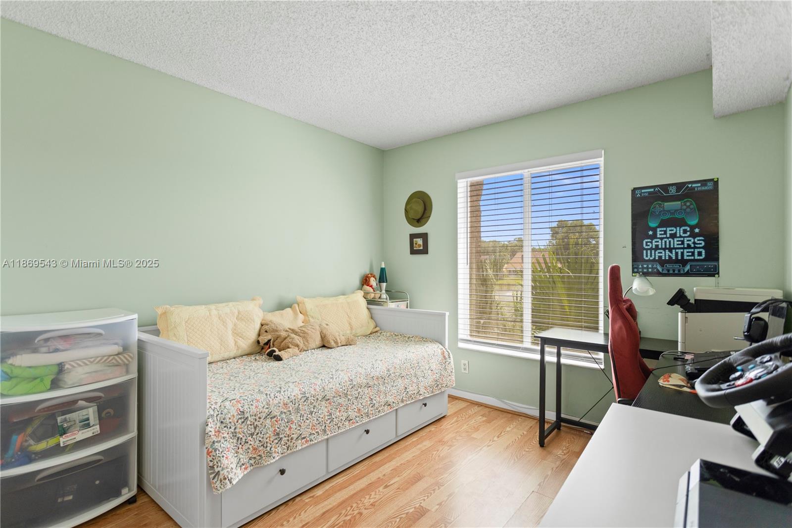 PINE RIDGE AT DELRAY BEAC - Residential