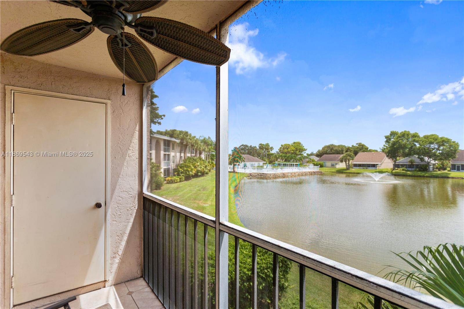 PINE RIDGE AT DELRAY BEAC - Residential