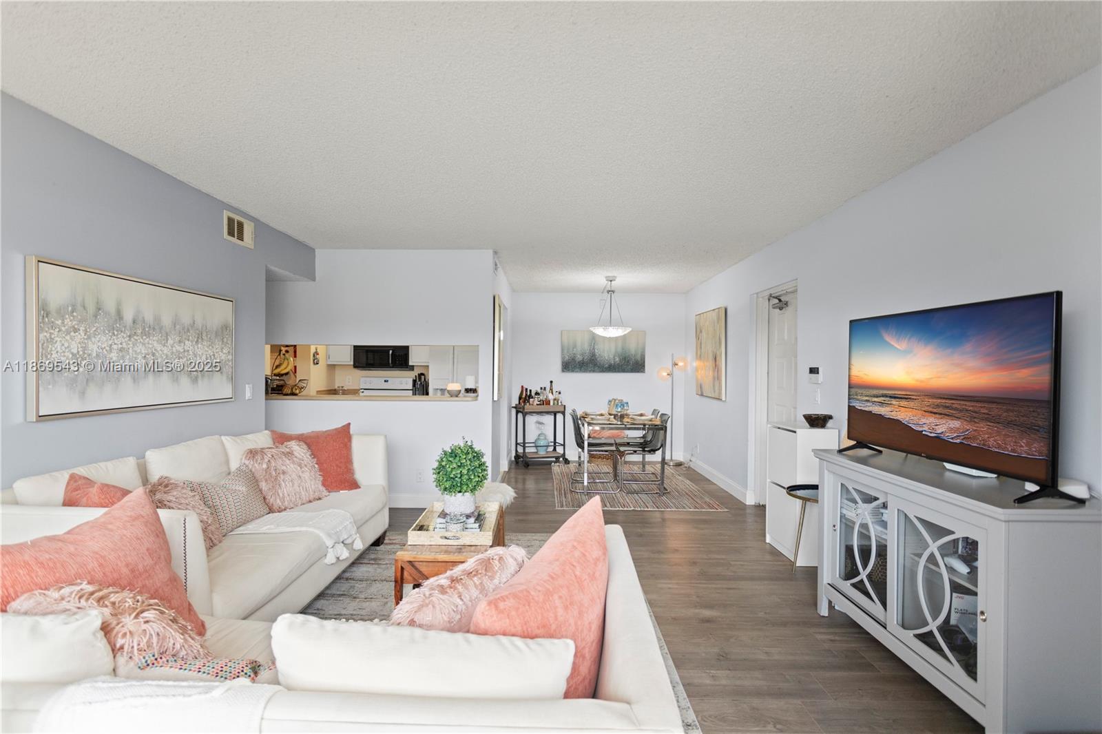 PINE RIDGE AT DELRAY BEAC - Residential