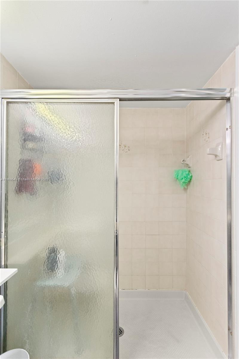 PINE RIDGE AT DELRAY BEAC - Residential