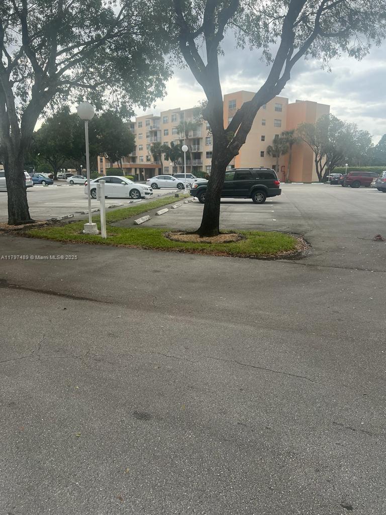 BREAKWATERS OF THE PALM B - Residential Lease
