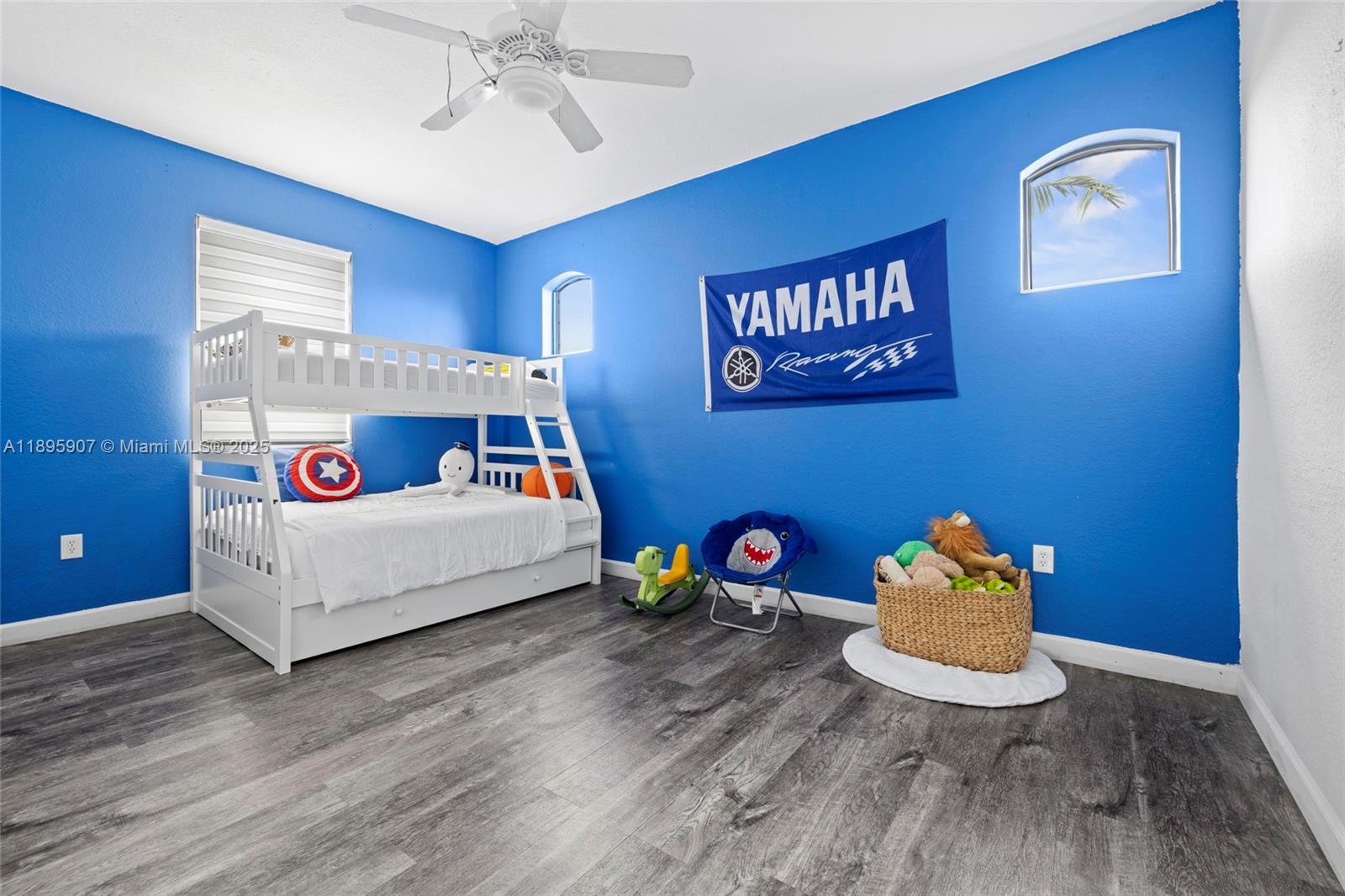 SILVER PALM EAST SEC TWO - Residential