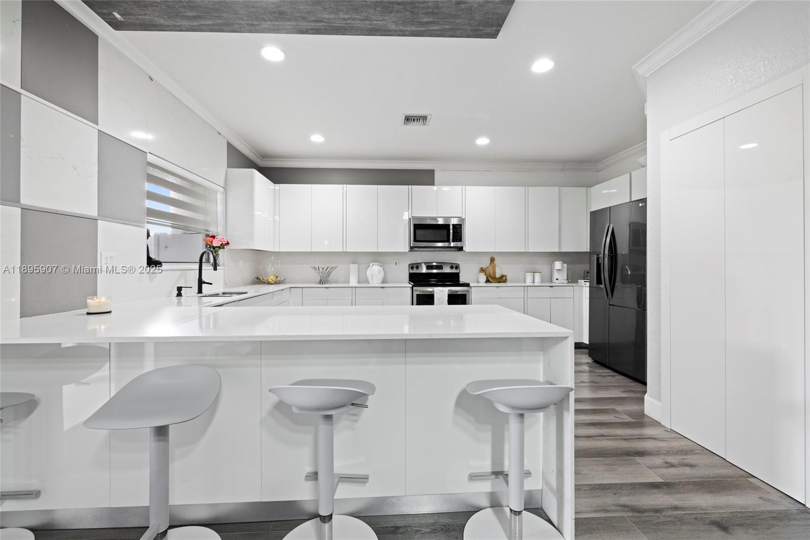 SILVER PALM EAST SEC TWO - Residential