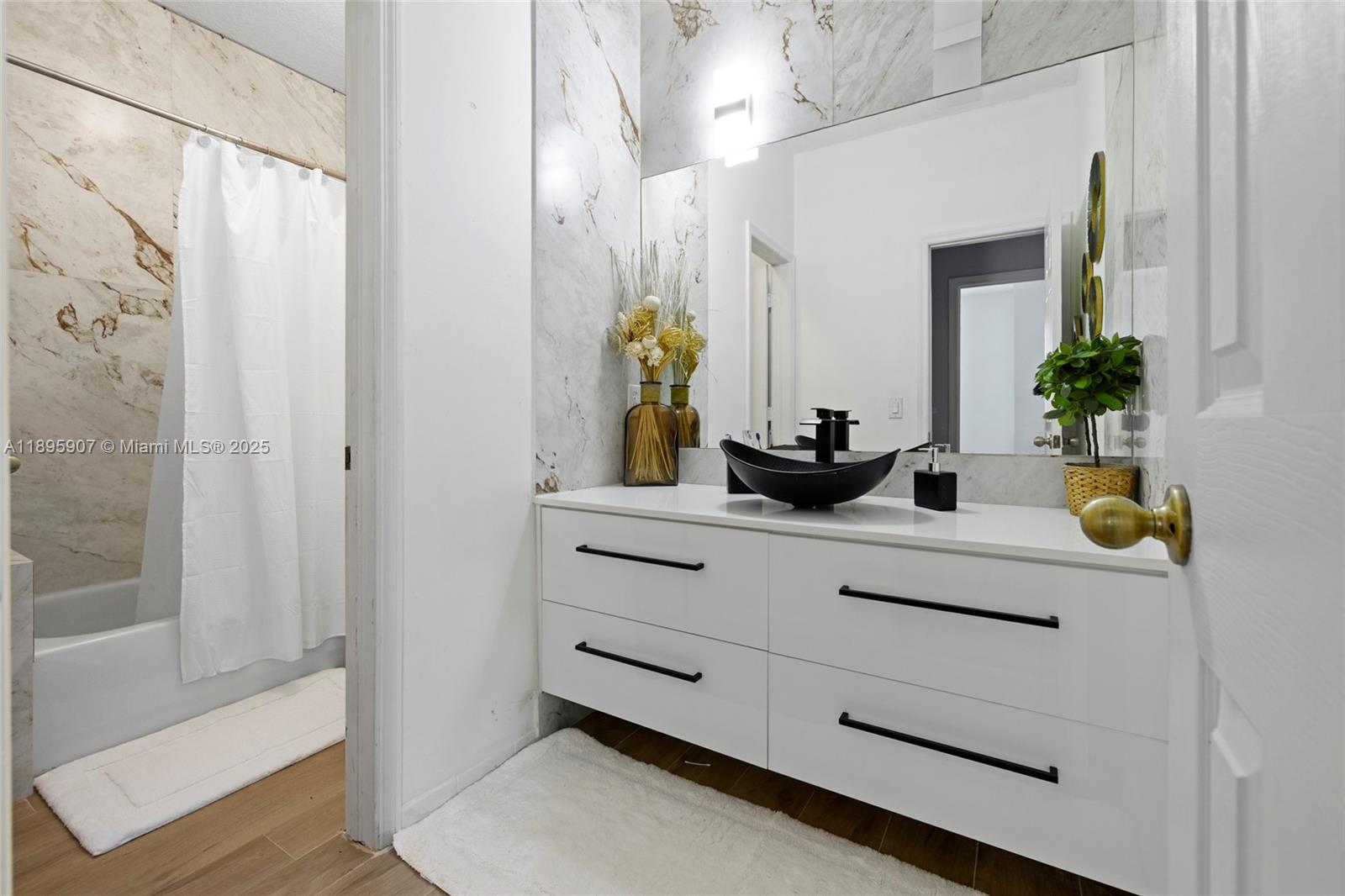 SILVER PALM EAST SEC TWO - Residential