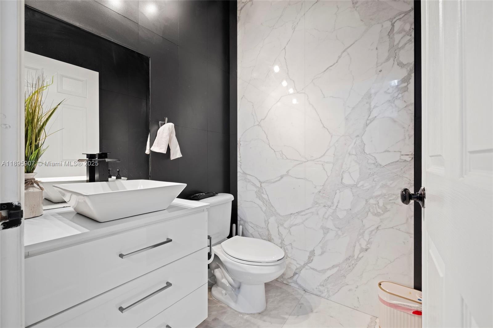 SILVER PALM EAST SEC TWO - Residential