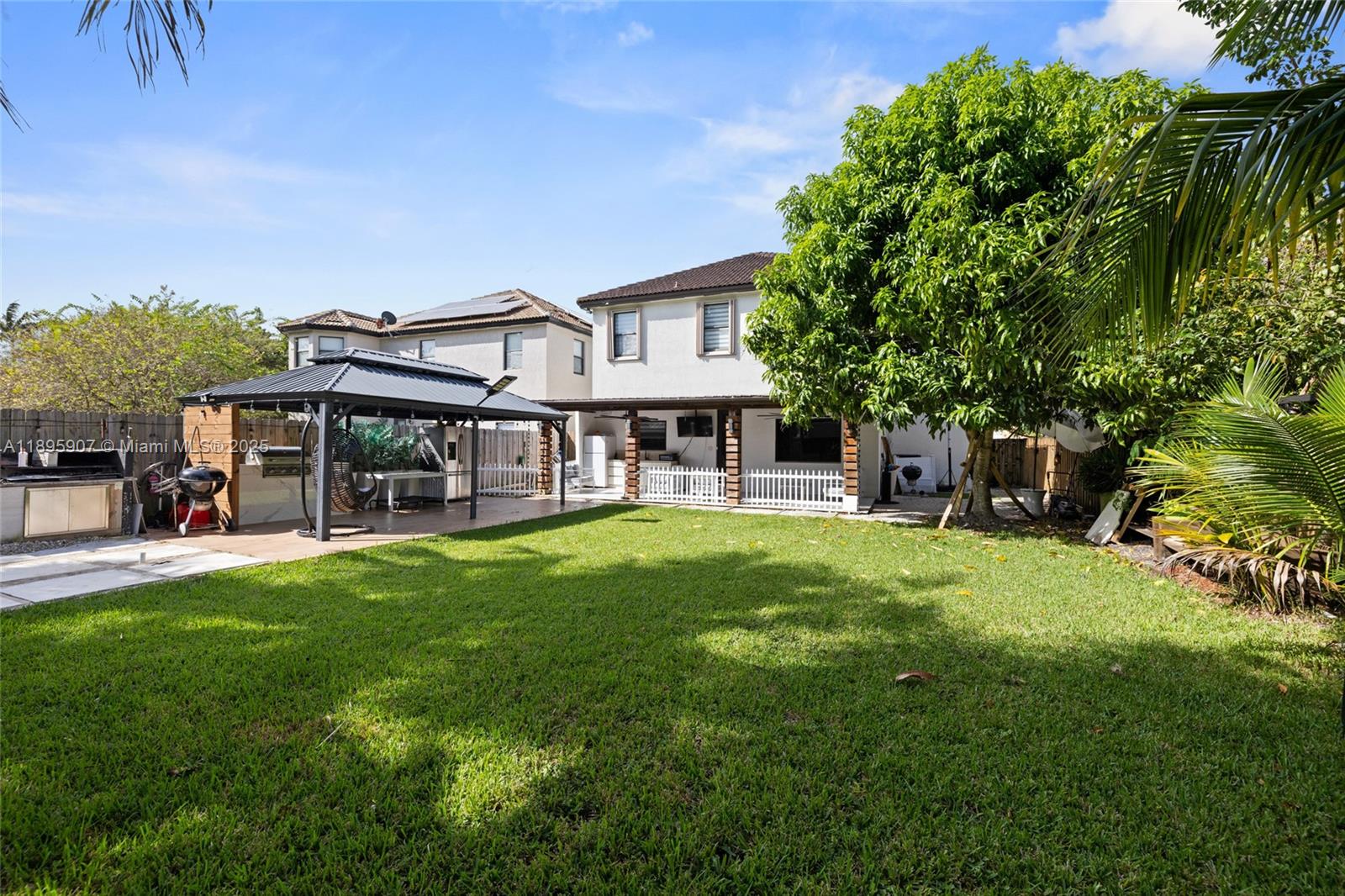 SILVER PALM EAST SEC TWO - Residential