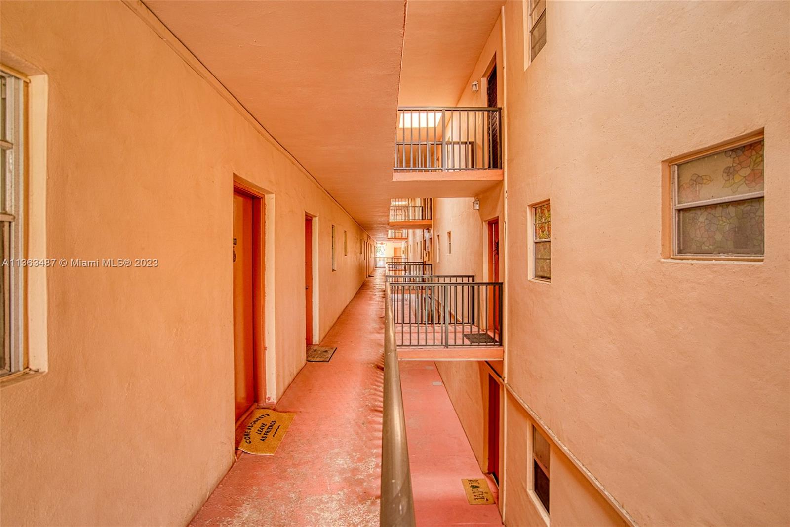 SALEM HOUSE CONDO - Residential Lease