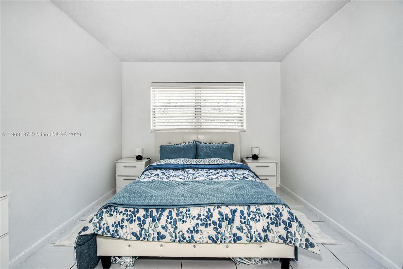 SALEM HOUSE CONDO - Residential Lease