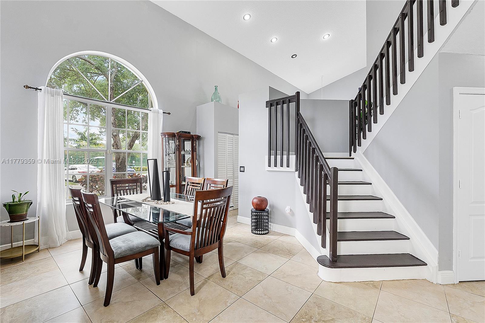 1008 NW 116th Ave