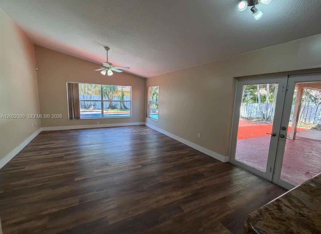 SAVANNAH PLAT 1 - Residential