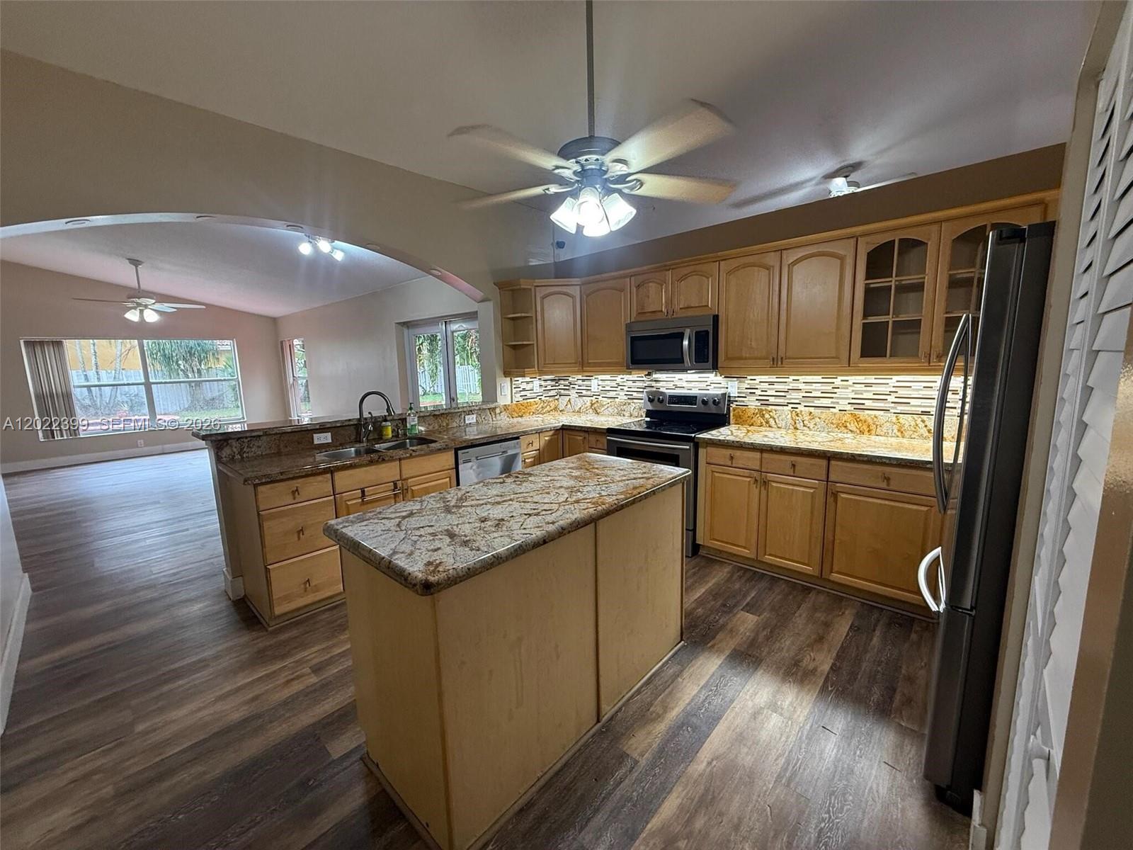 SAVANNAH PLAT 1 - Residential
