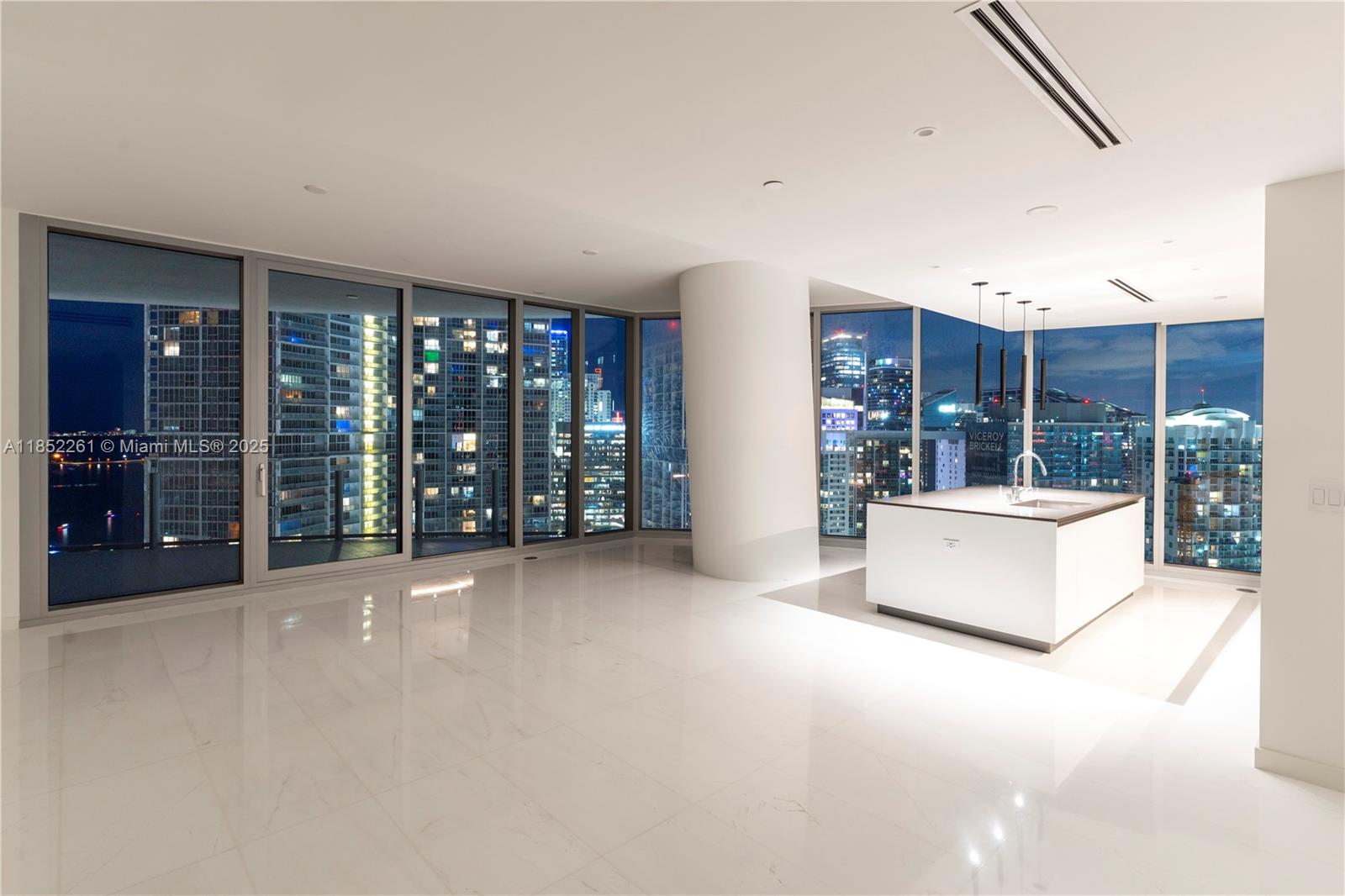300 BISCAYNE BLVD WAY 4007