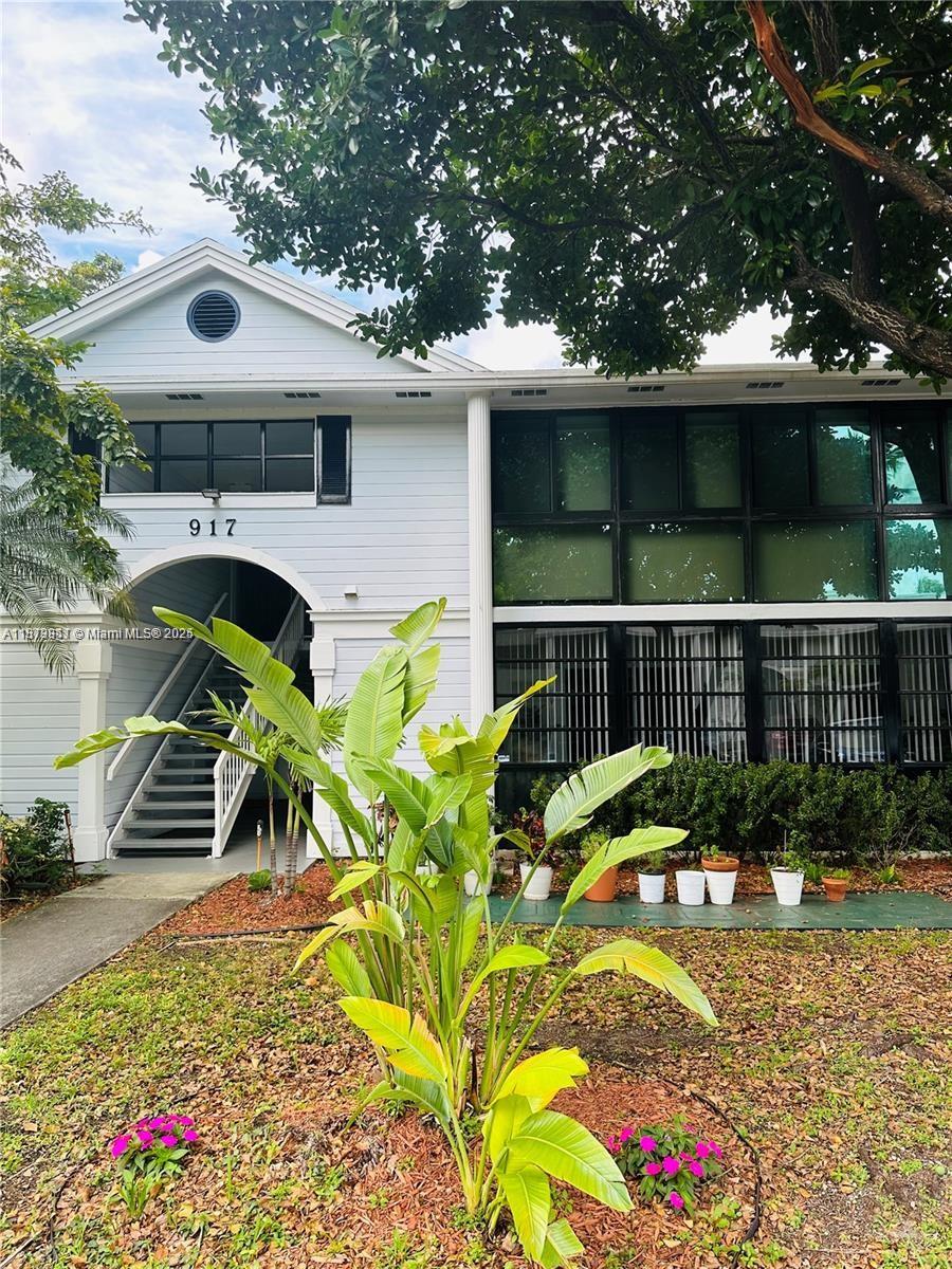 CARMEL AT CALIFORNIA CL C - Residential Lease