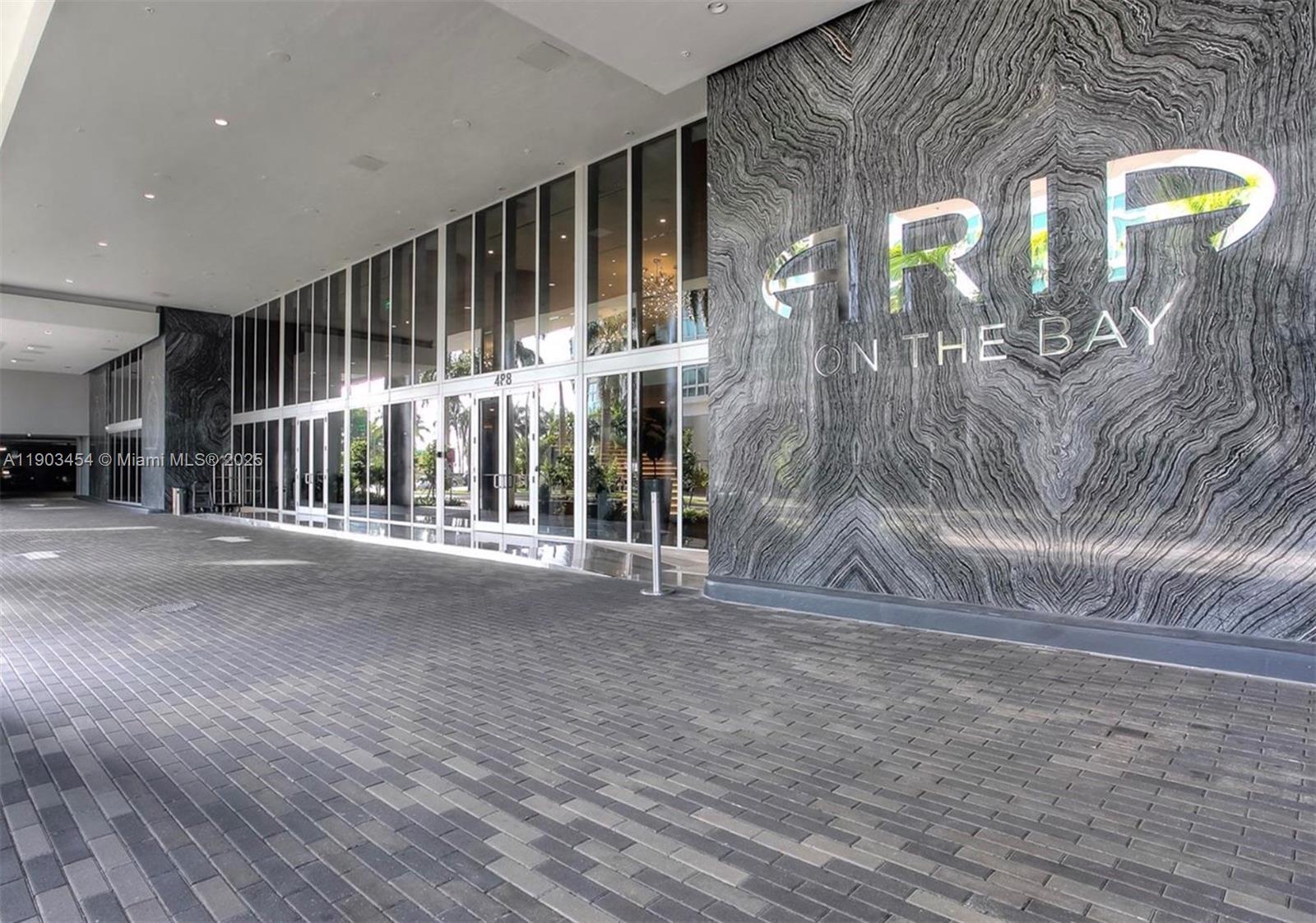 ARIA ON THE BAY CONDO - Residential Lease