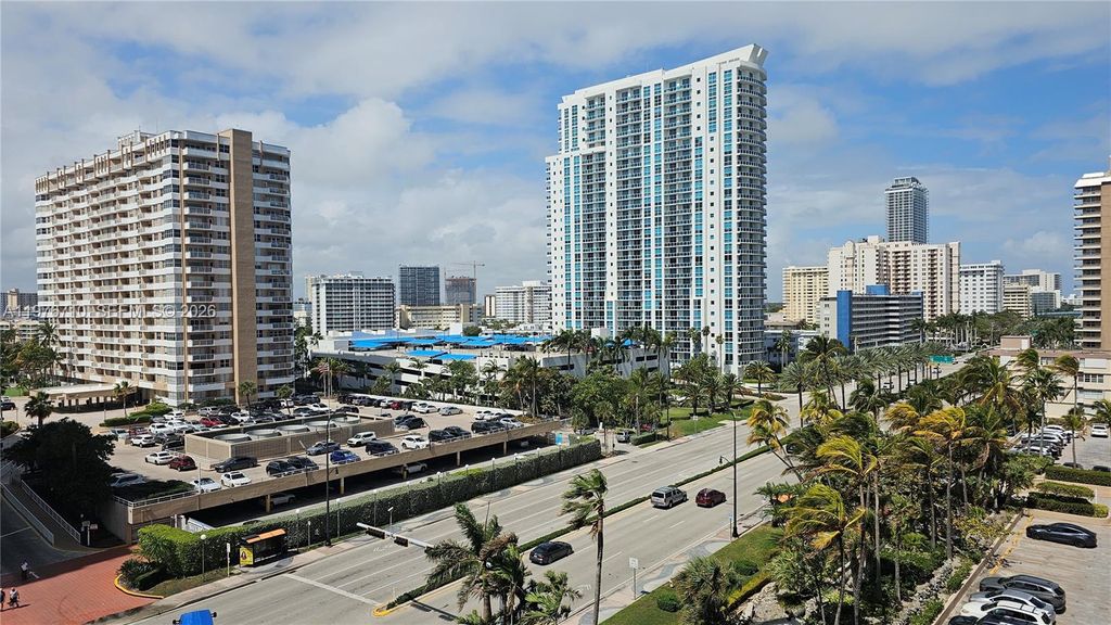 Photo of 1980 S Ocean Dr #7M, Hallandale Beach, FL 33009 (MLS # A11976710)
