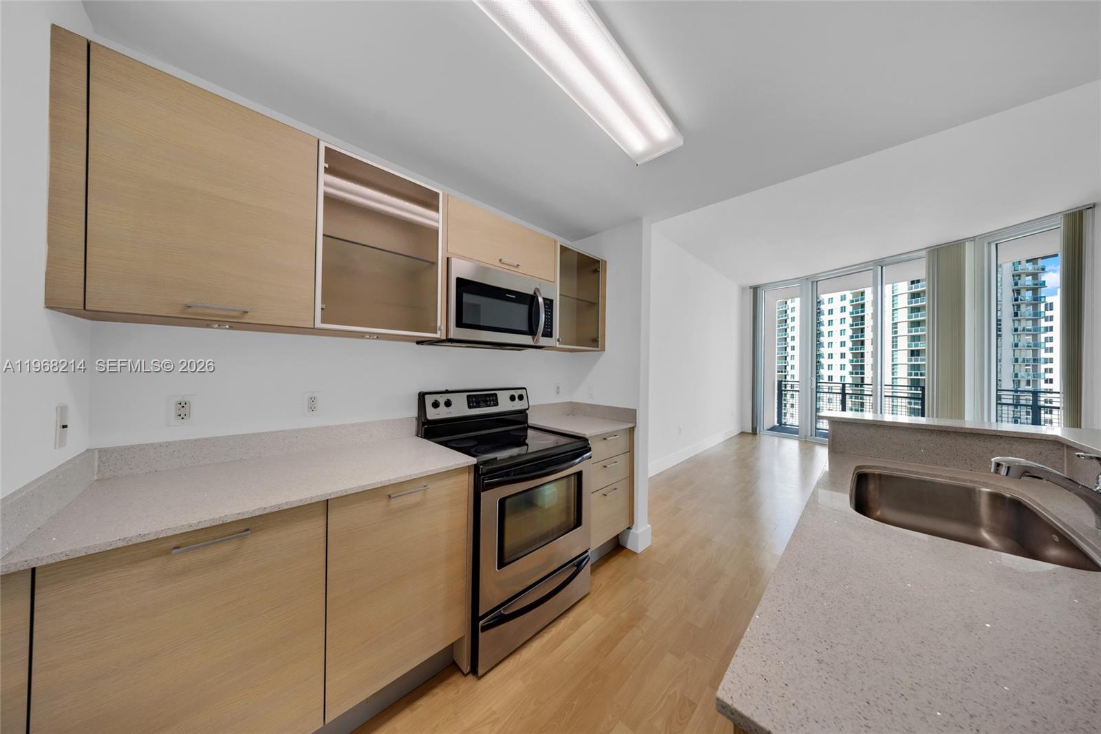 CITY 24 CONDO - Residential Lease