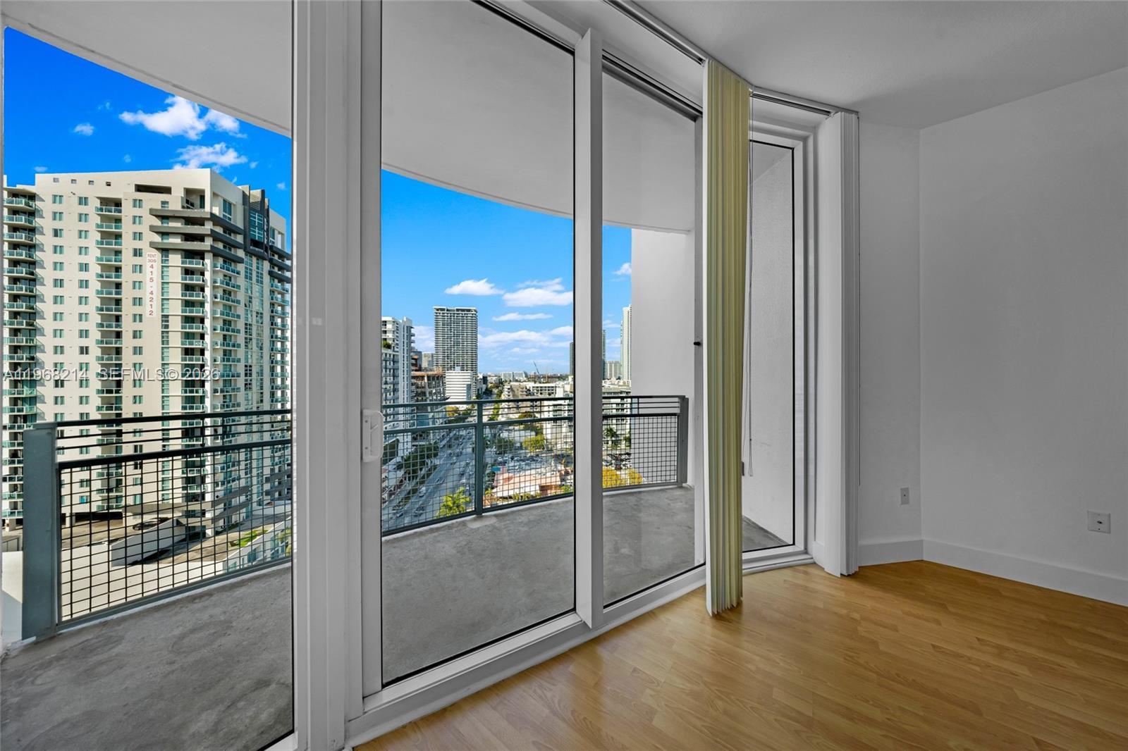 CITY 24 CONDO - Residential Lease