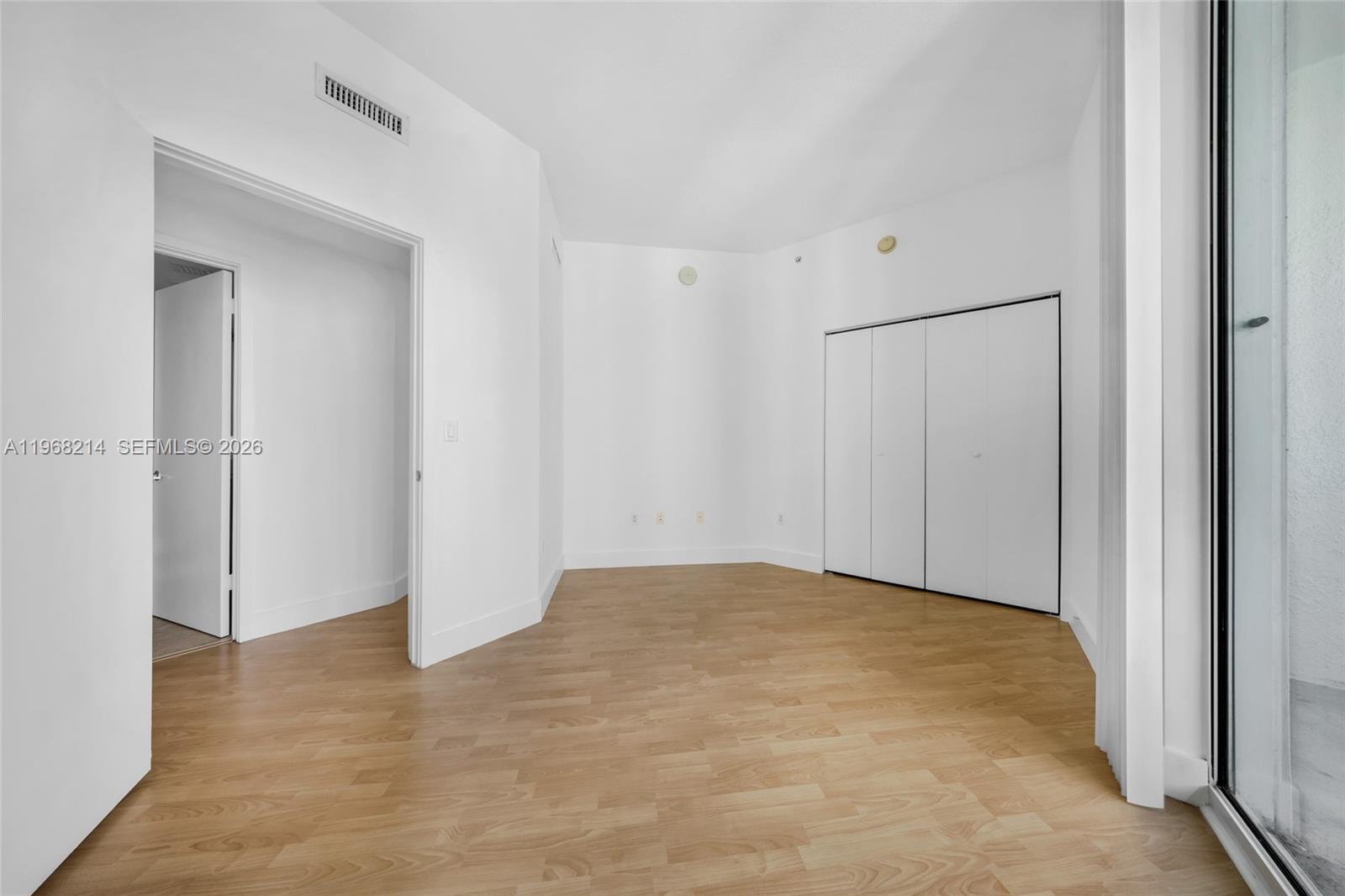 CITY 24 CONDO - Residential Lease