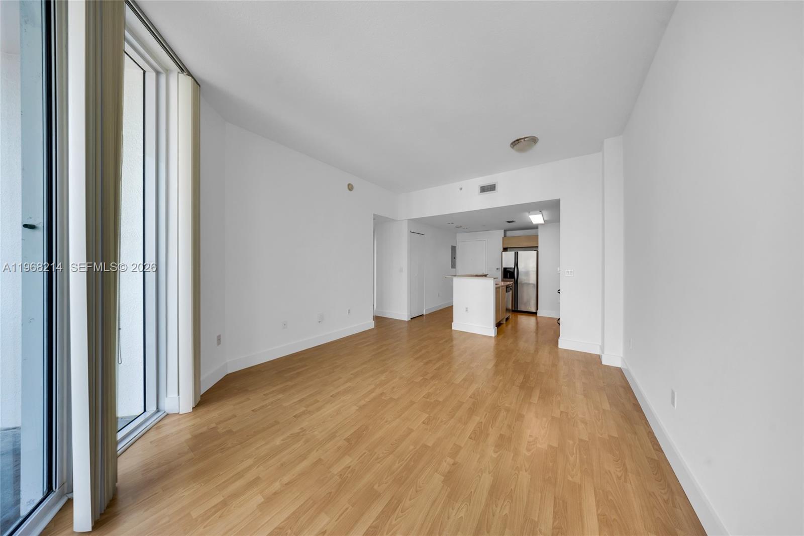 CITY 24 CONDO - Residential Lease