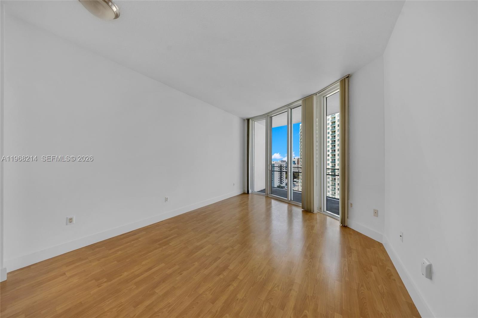CITY 24 CONDO - Residential Lease