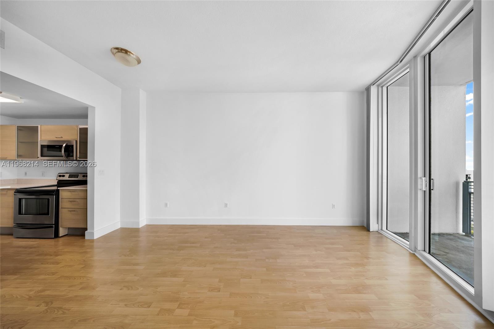CITY 24 CONDO - Residential Lease