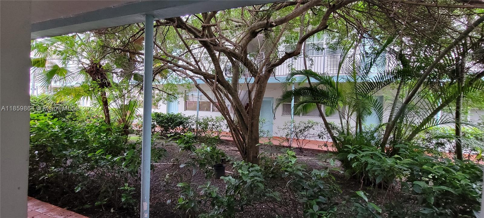 Marseille Deco Condo - Residential