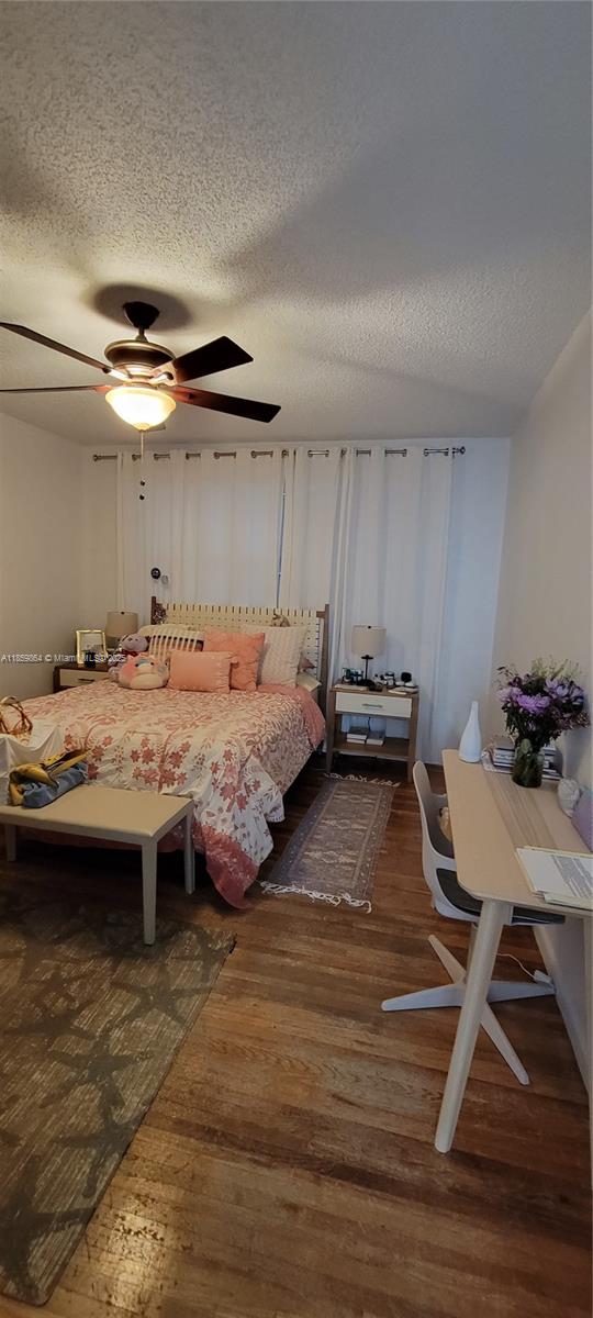 Marseille Deco Condo - Residential