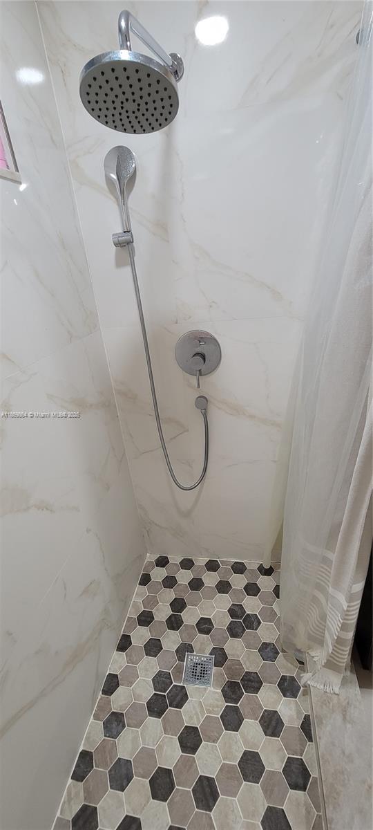 Marseille Deco Condo - Residential