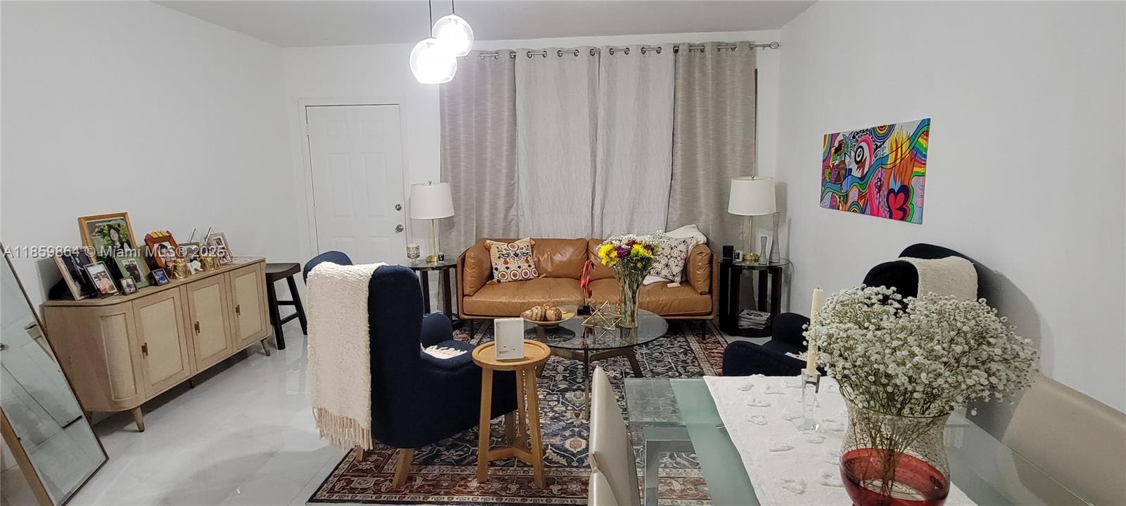 Marseille Deco Condo - Residential