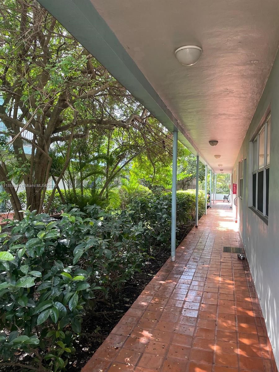 Marseille Deco Condo - Residential