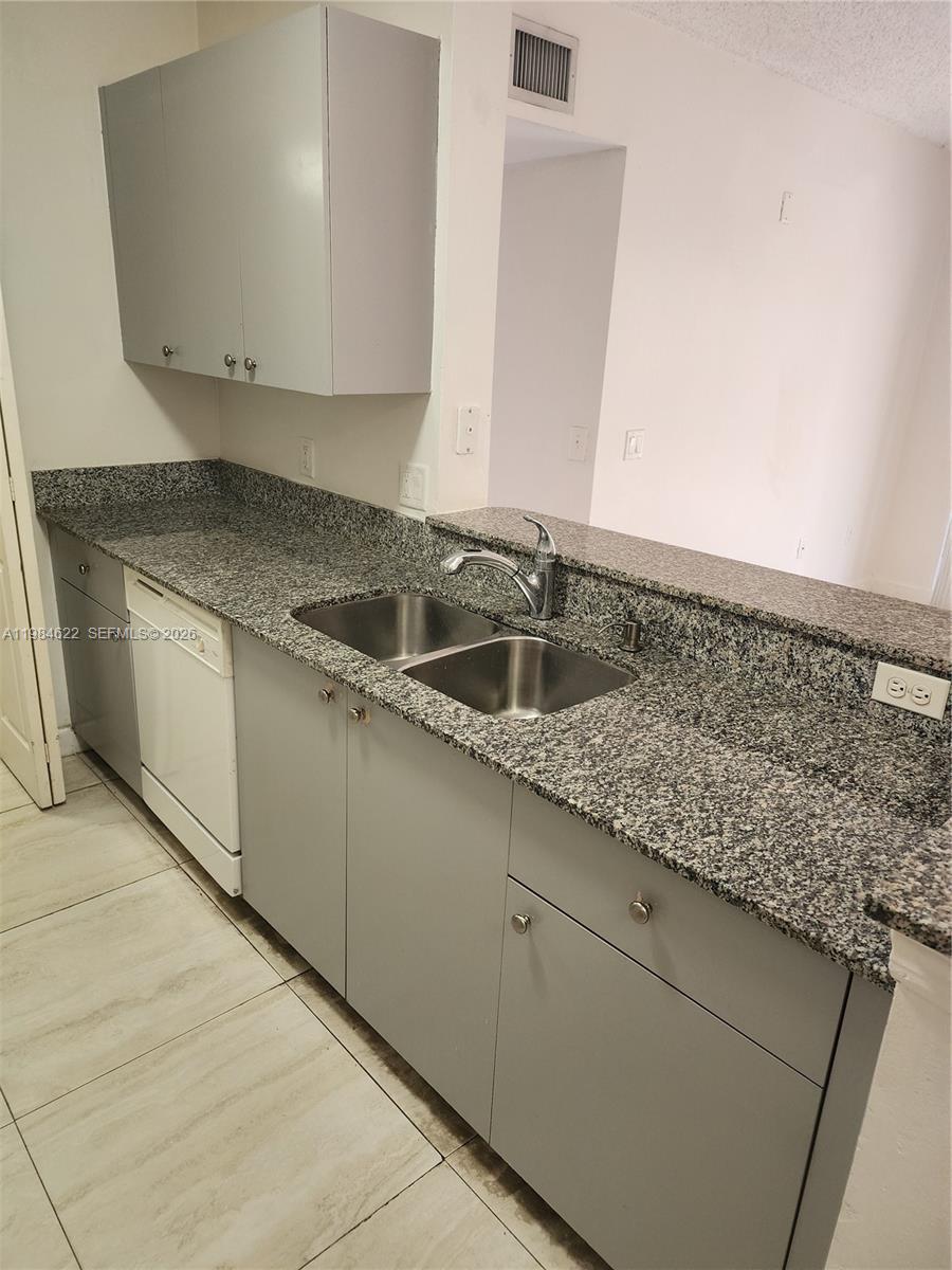 AVENTINE AT MIRAMAR CONDO - Residential