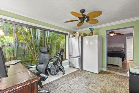 Single Family Residence in Fort Lauderdale FL 1332 16th Ter 22.jpg