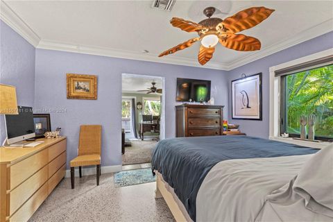Single Family Residence in Fort Lauderdale FL 1332 16th Ter 20.jpg