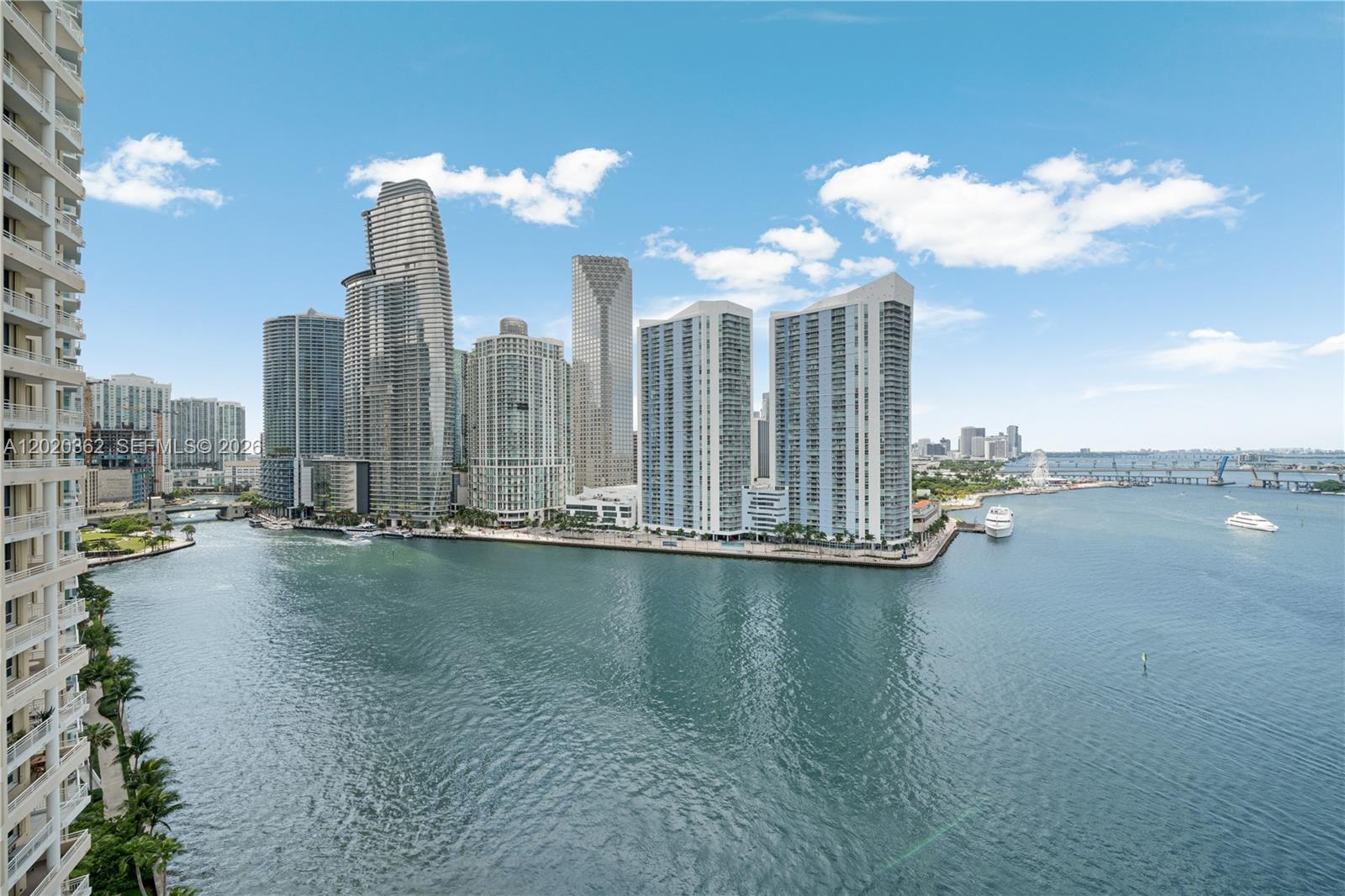 888 Brickell Key Dr 1612