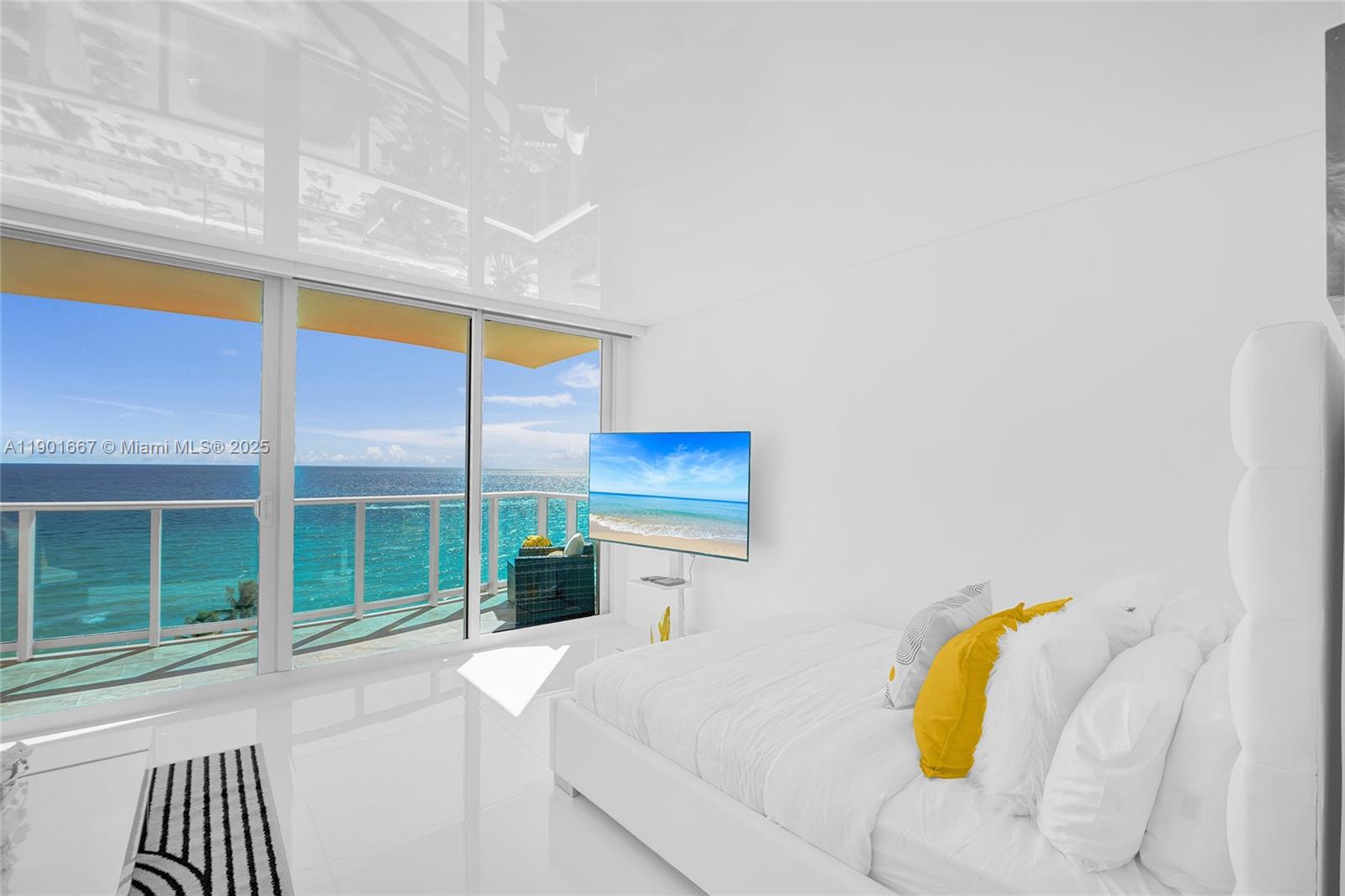 WAVE CONDO - Residential Lease