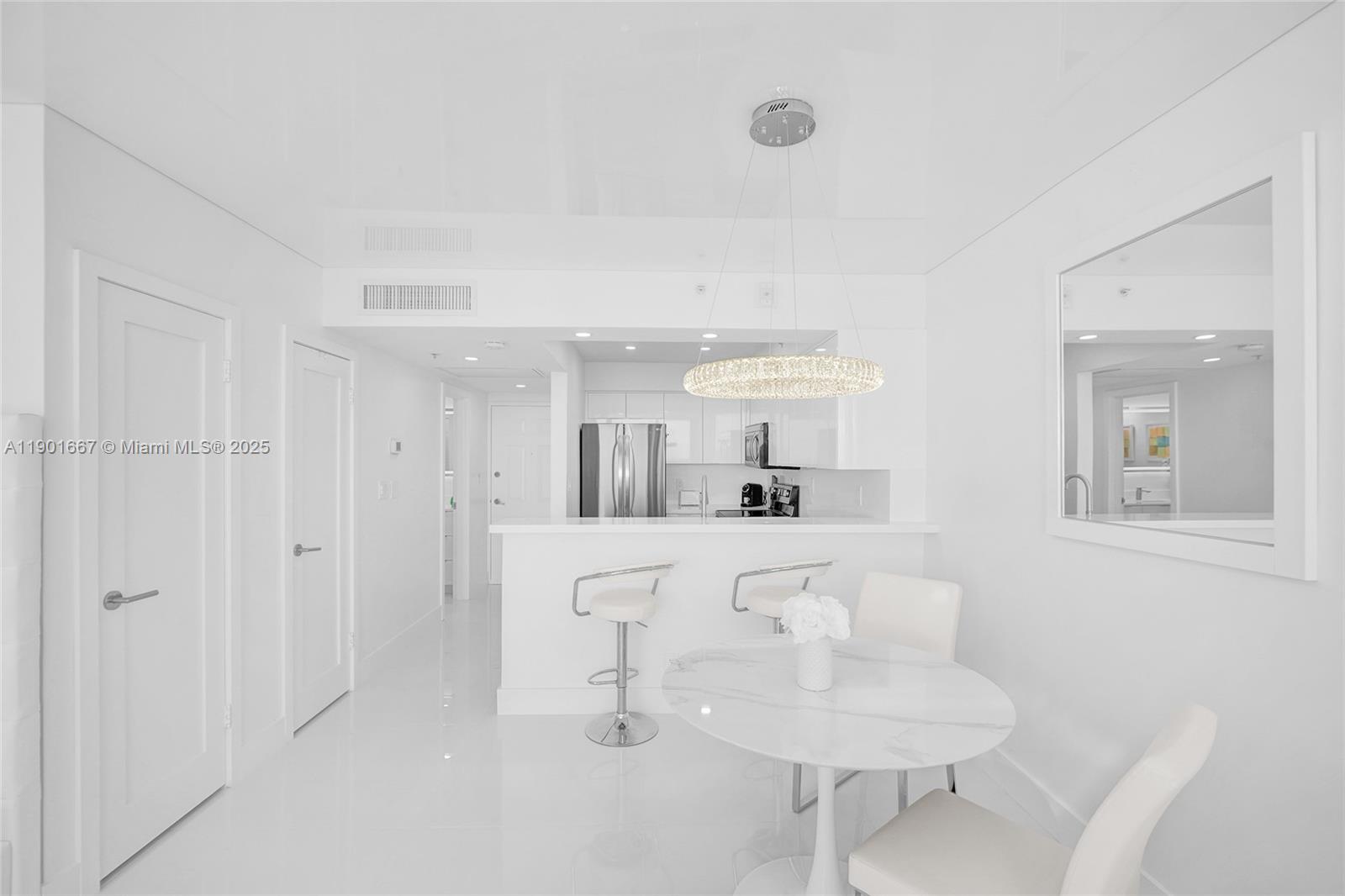 WAVE CONDO - Residential Lease