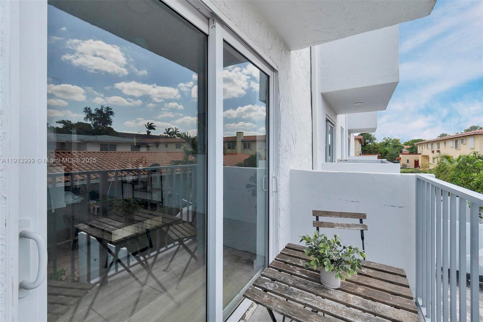 CITY OF MIAMI SOUTH - Residential Lease