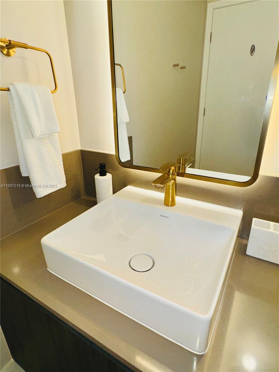 Gale/Natiivo - Residential Lease