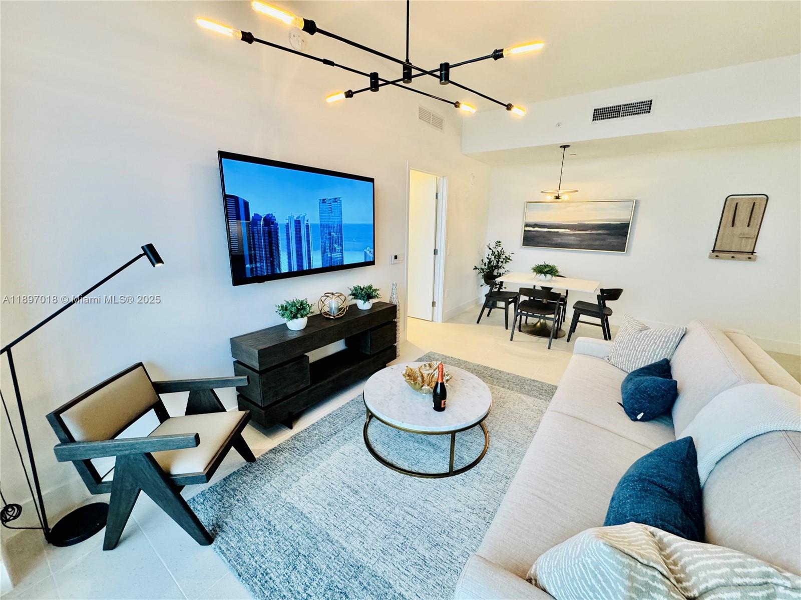 Gale/Natiivo - Residential Lease