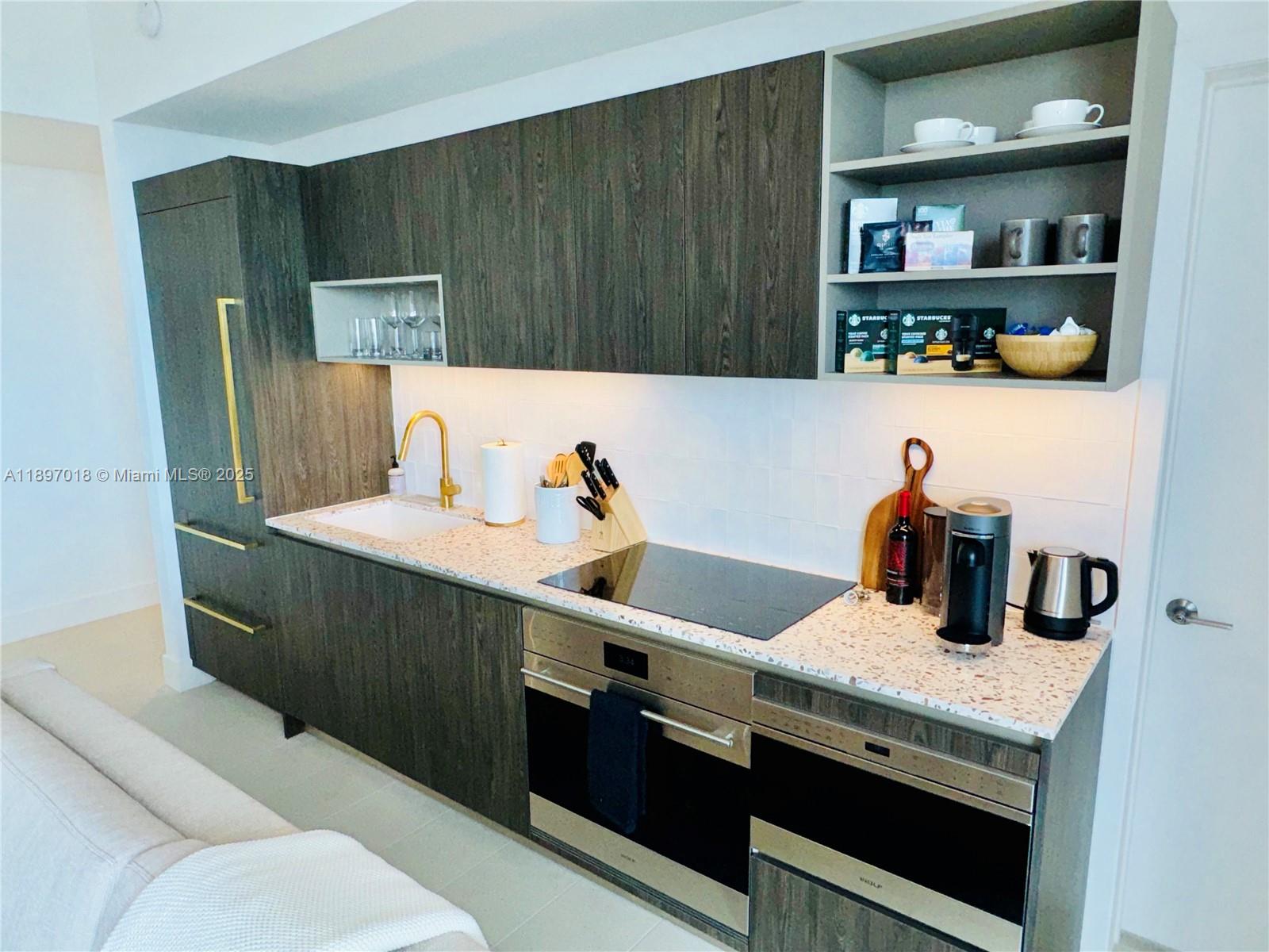 Gale/Natiivo - Residential Lease