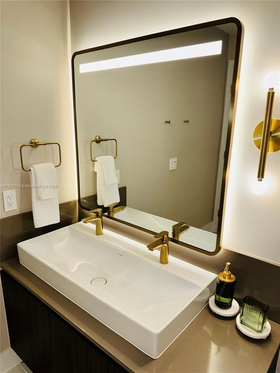 Gale/Natiivo - Residential Lease