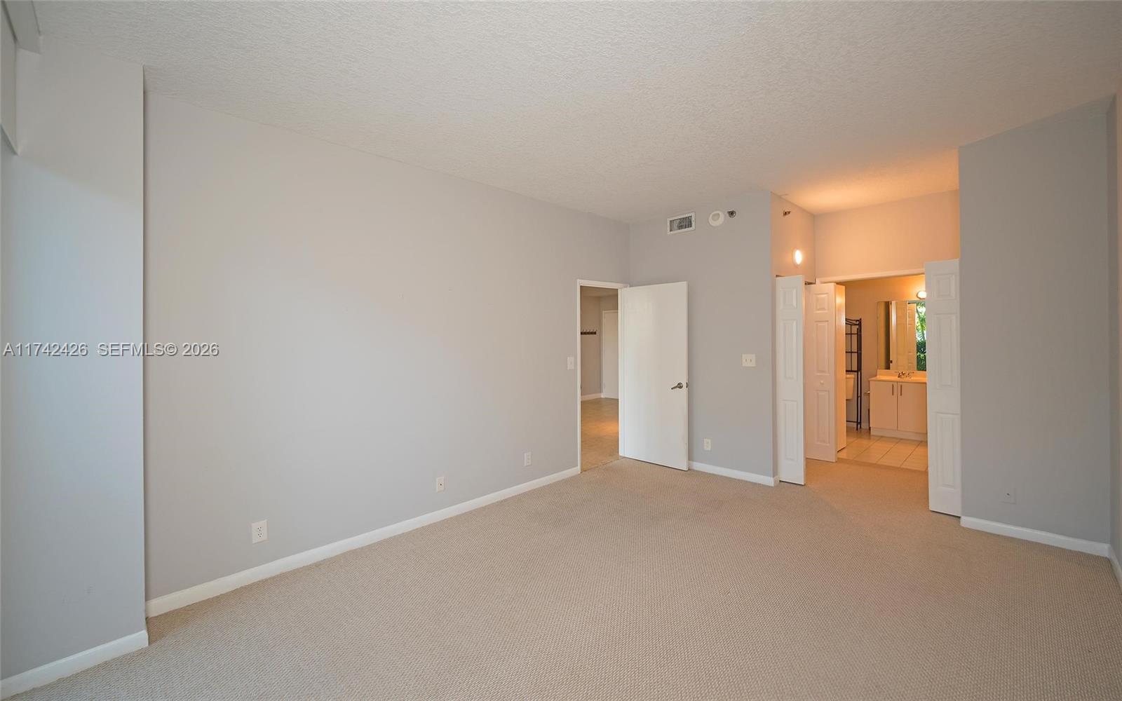 PARC CENTRAL AVENTURA EAS - Residential