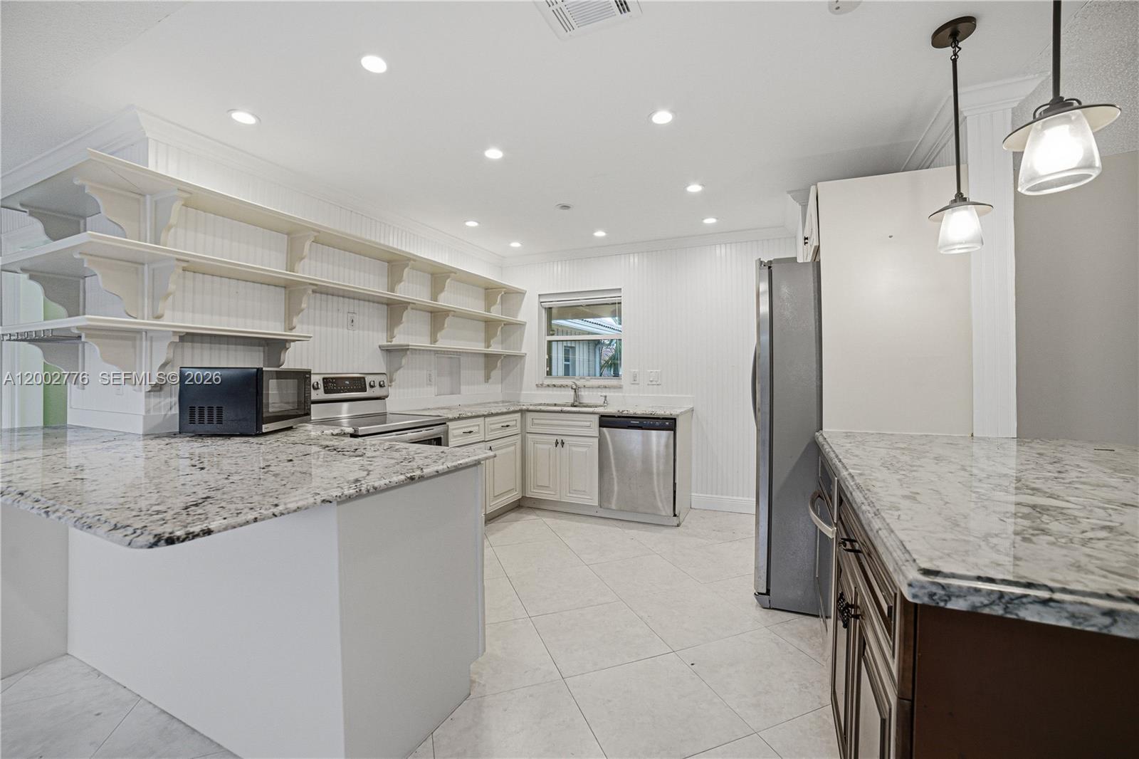 ATLANTIS 2 CITY OF - Residential