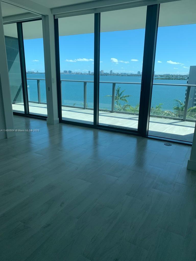 Paraiso Bay - Residential Lease