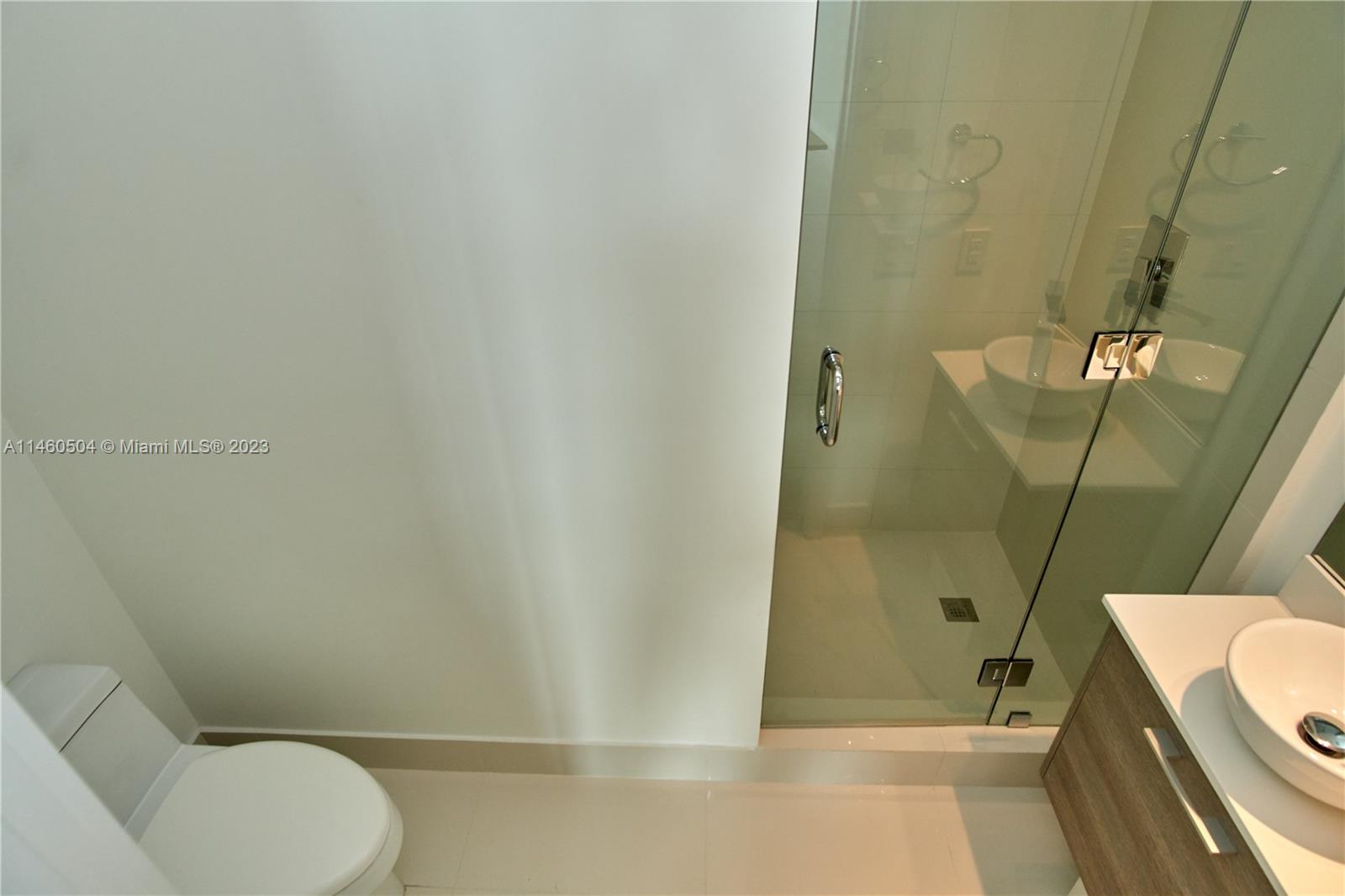 Paraiso Bay - Residential Lease