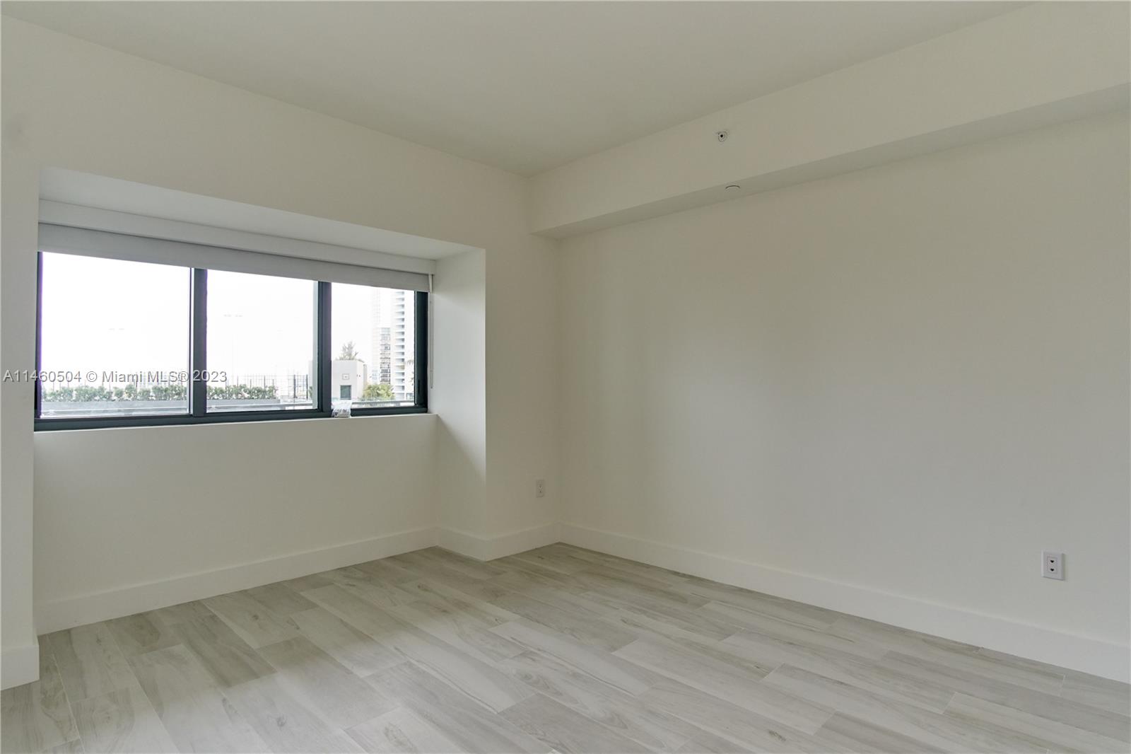 Paraiso Bay - Residential Lease