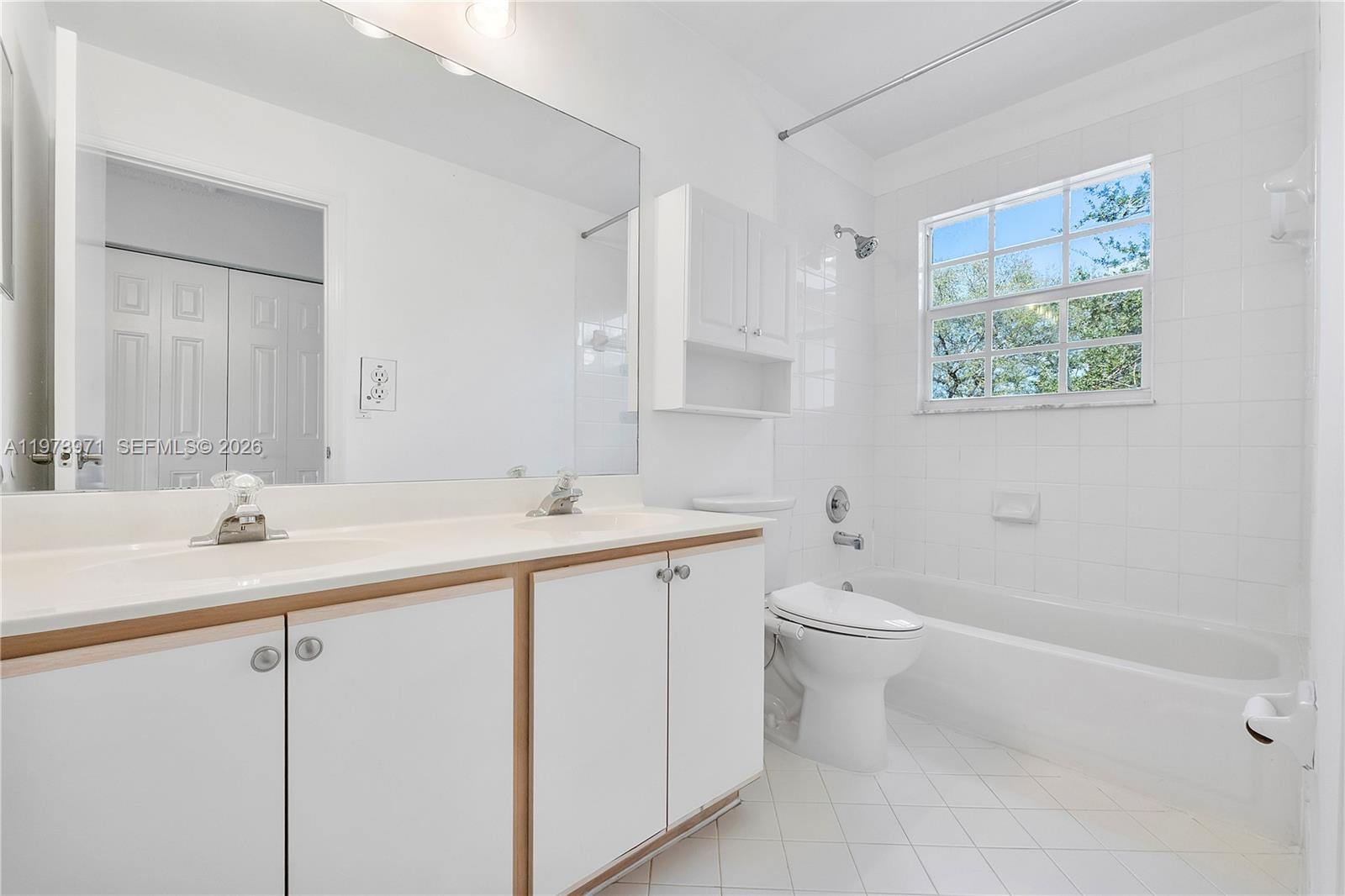 PALM AIRE OAKS COURSE EST - Residential