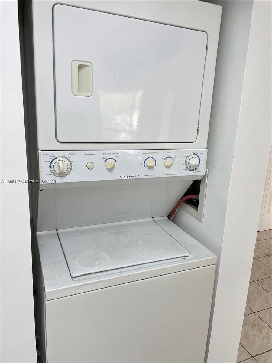 WEST GARDENS VILLAGE COND - Residential Lease