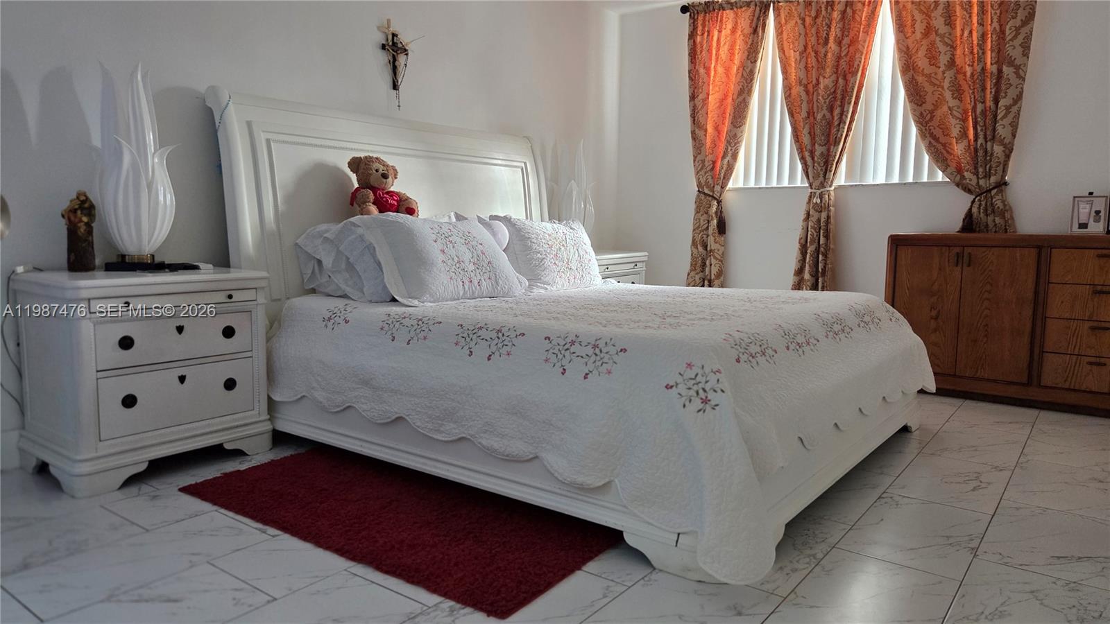 LIME BAY 8 CONDO - Residential