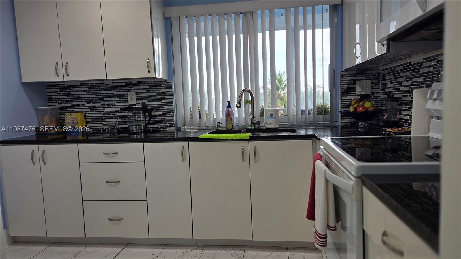 LIME BAY 8 CONDO - Residential